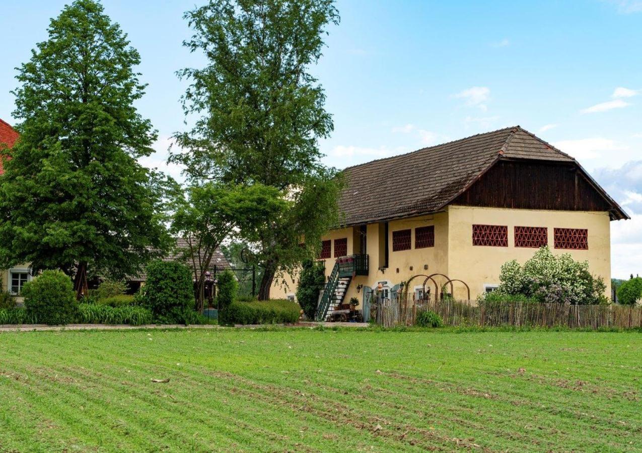 Appartamento Gutshof Bartl 1 Klagenfurt am Woerthersee Esterno foto