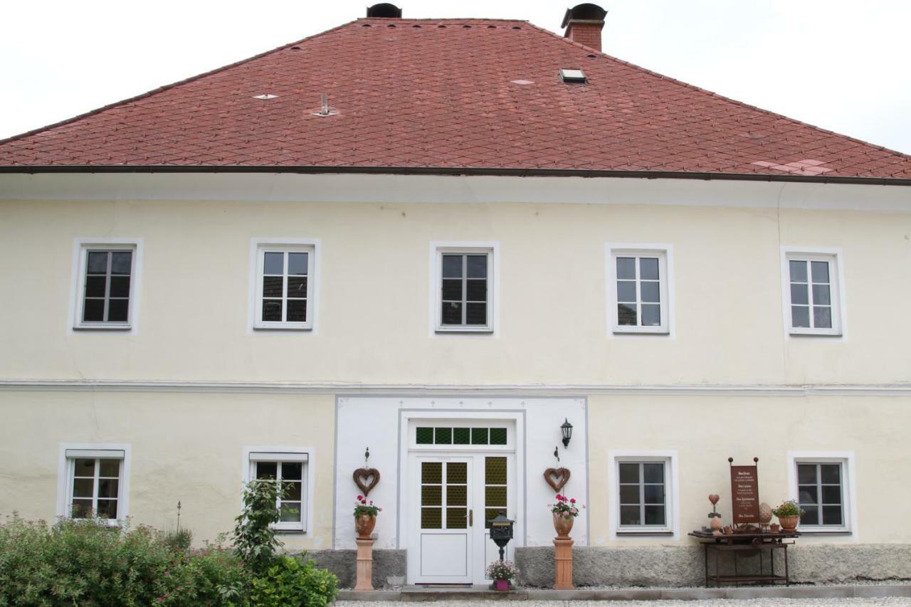 Appartamento Gutshof Bartl 1 Klagenfurt am Woerthersee Esterno foto